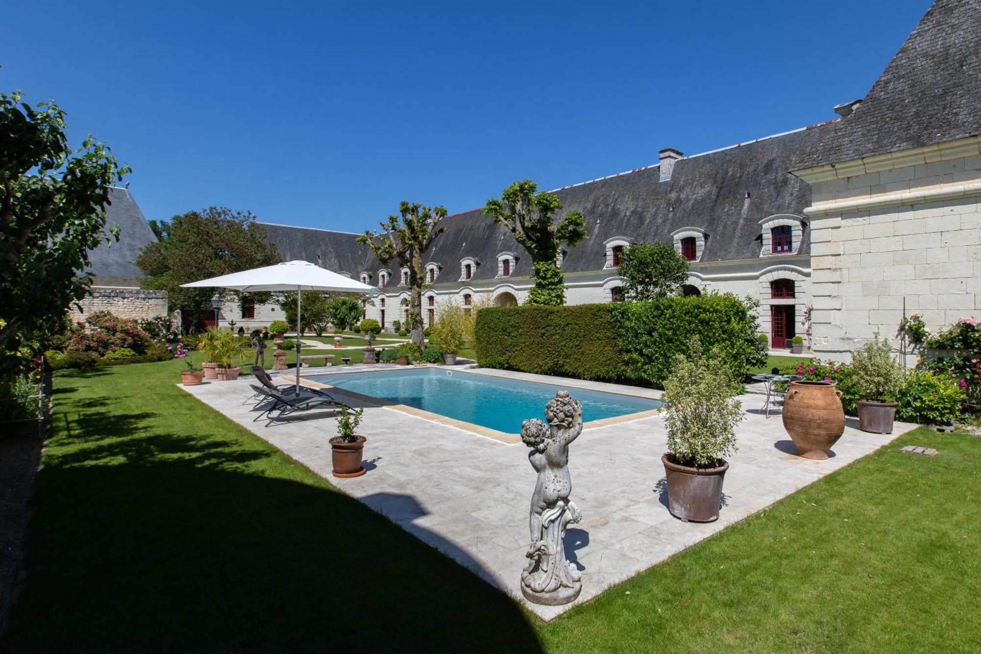 Le Clos Chavigny Лерне Экстерьер фото