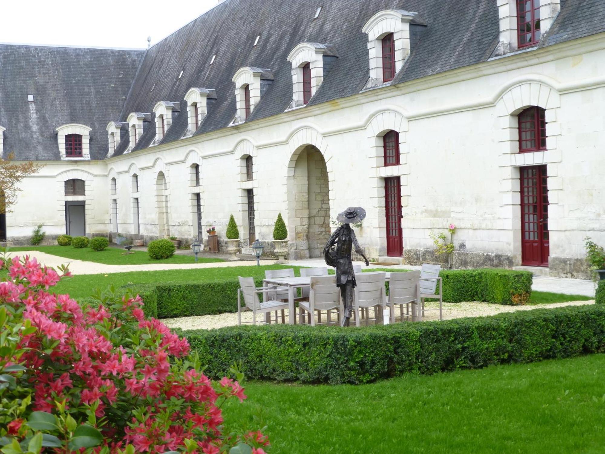 Le Clos Chavigny Лерне Экстерьер фото
