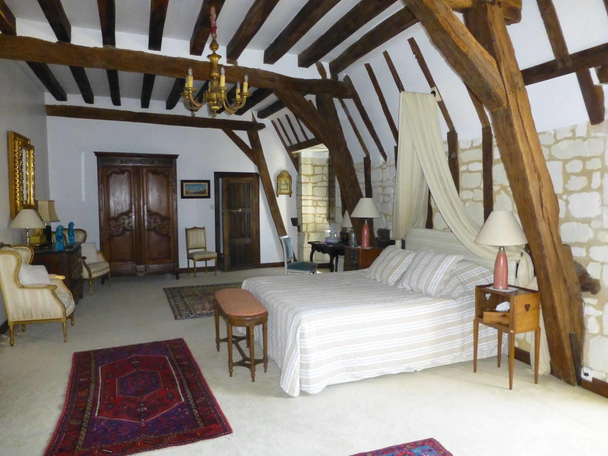 Le Clos Chavigny Лерне Экстерьер фото