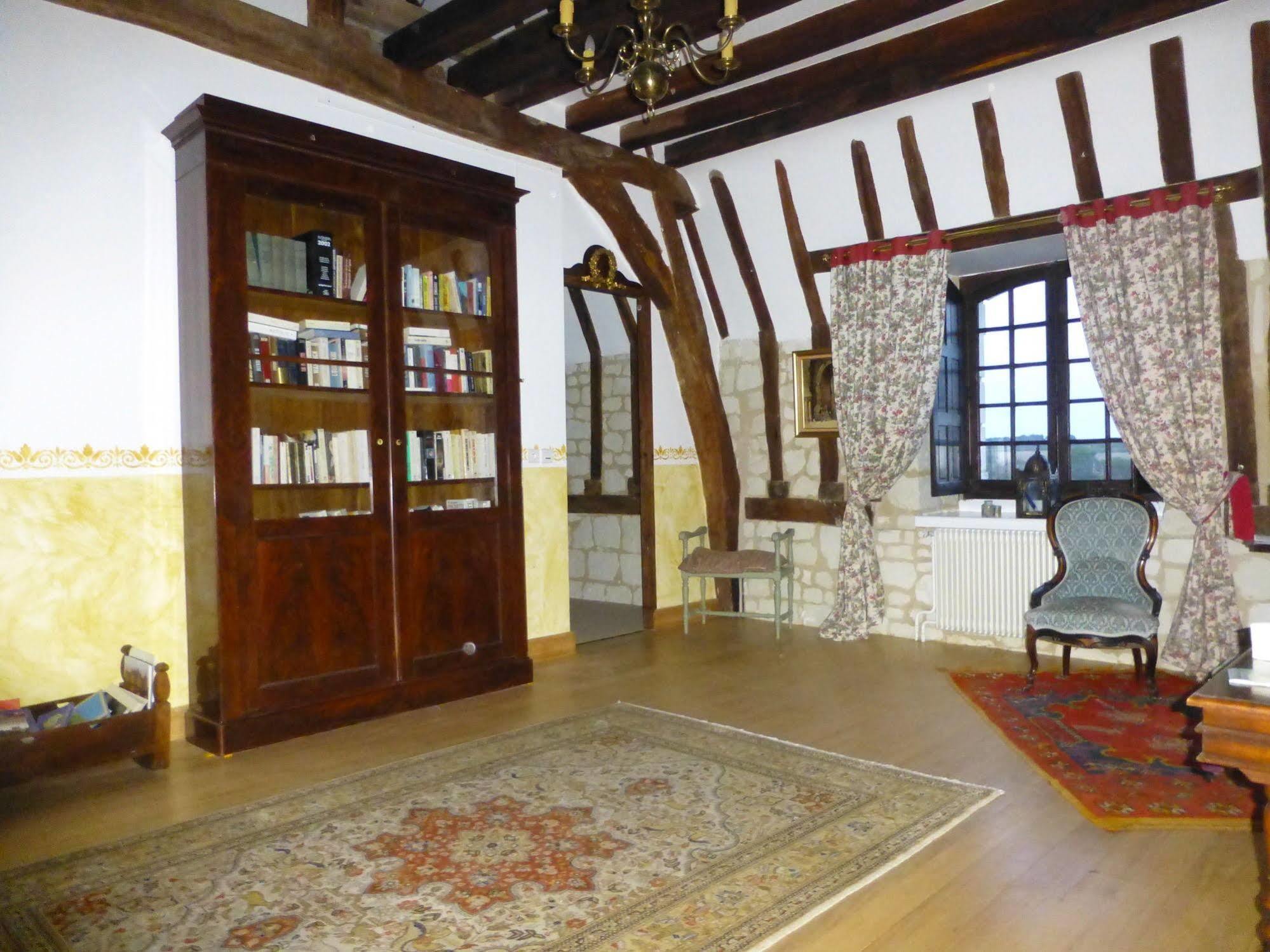 Le Clos Chavigny Лерне Экстерьер фото